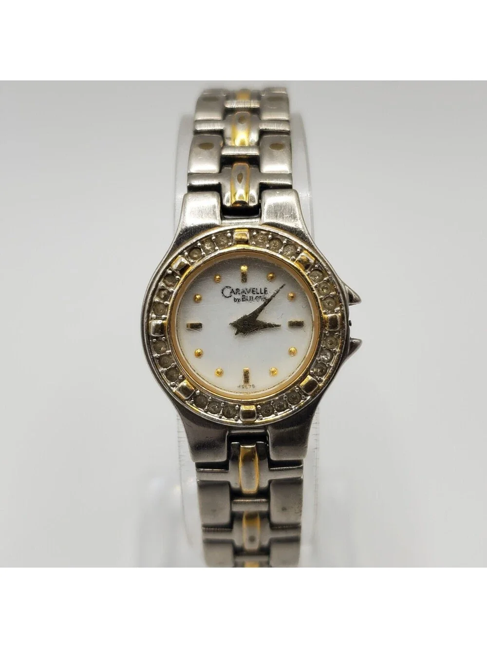 Caravelle By Bulova Watch Womens Quartz Watch For Parts Or Repair